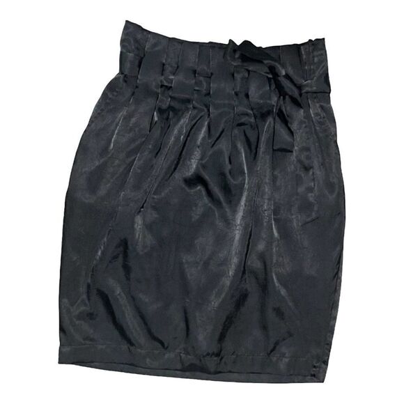 Go INTERNATIONAL SATIN PLEATED‎ PAPERBAG WAIST PENCIL SKIRT BLACK SIZE 1 - Picture 1 of 6
